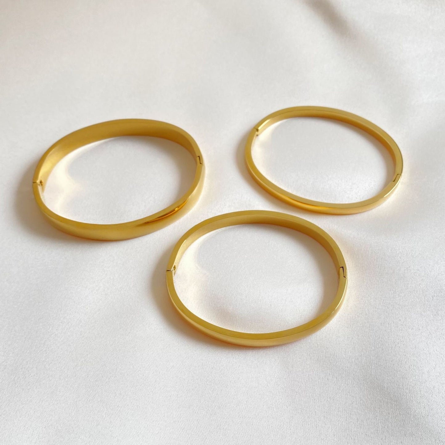 Gold Bracelet Bangles