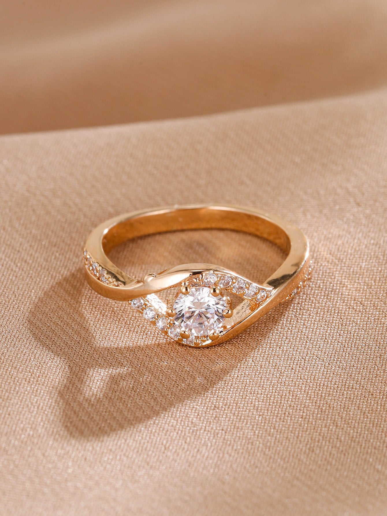 Snowflakes Ring