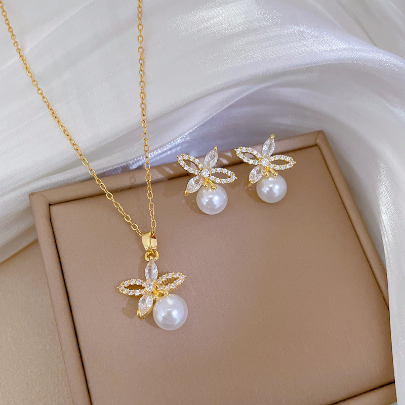 Granny Pearls Diamond Earring/Necklace