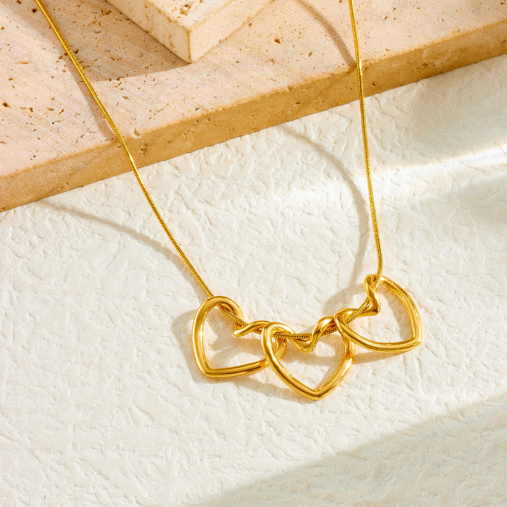 3 Hearted Gold Necklace