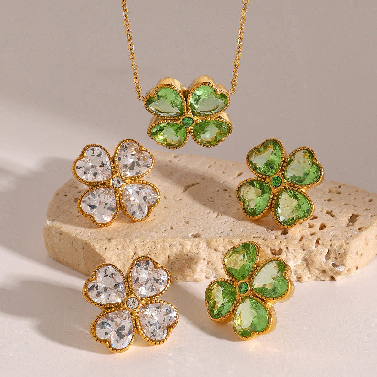 Kourtneys 4 Leaf Klover Necklace