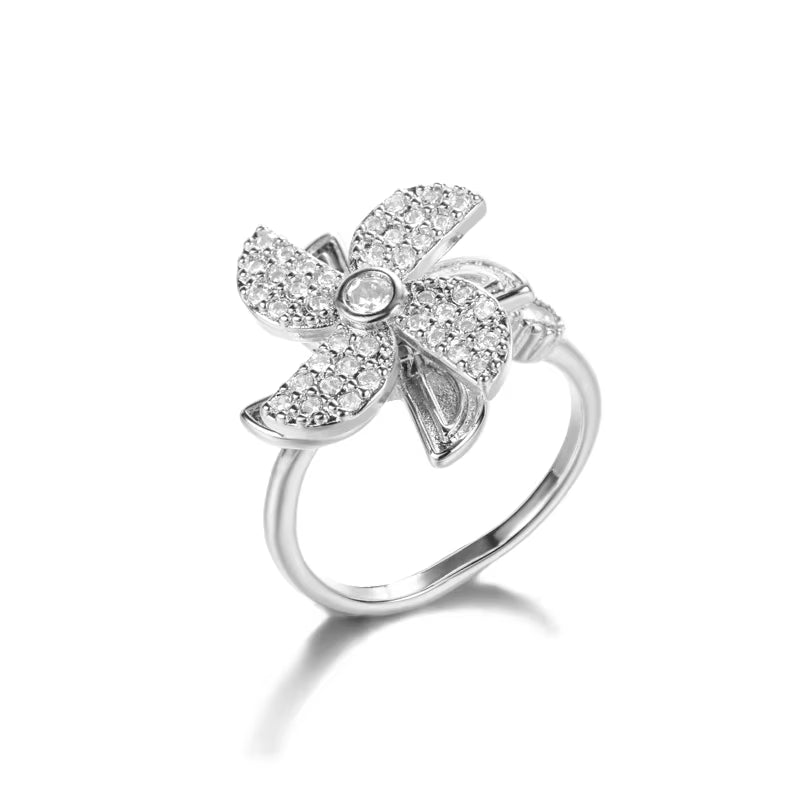 Kourtneys Lucky 4 Leaf Clover Anxiety Ring